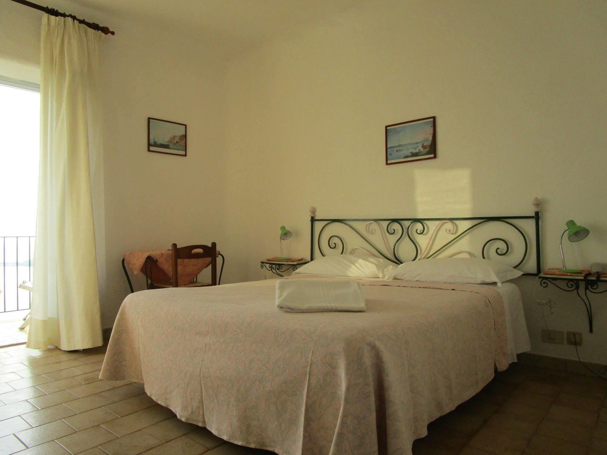 Hotel Villa Al Mare Barano dʼIschia Exterior foto