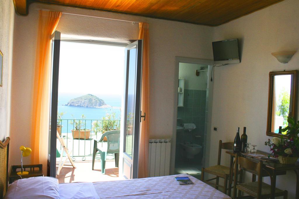 Hotel Villa Al Mare Barano dʼIschia Exterior foto
